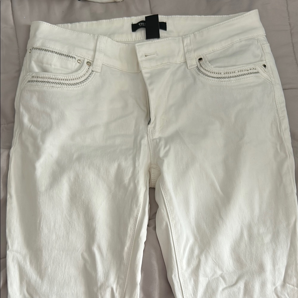 White House Black Market White Skinny Leg Jeans 4R